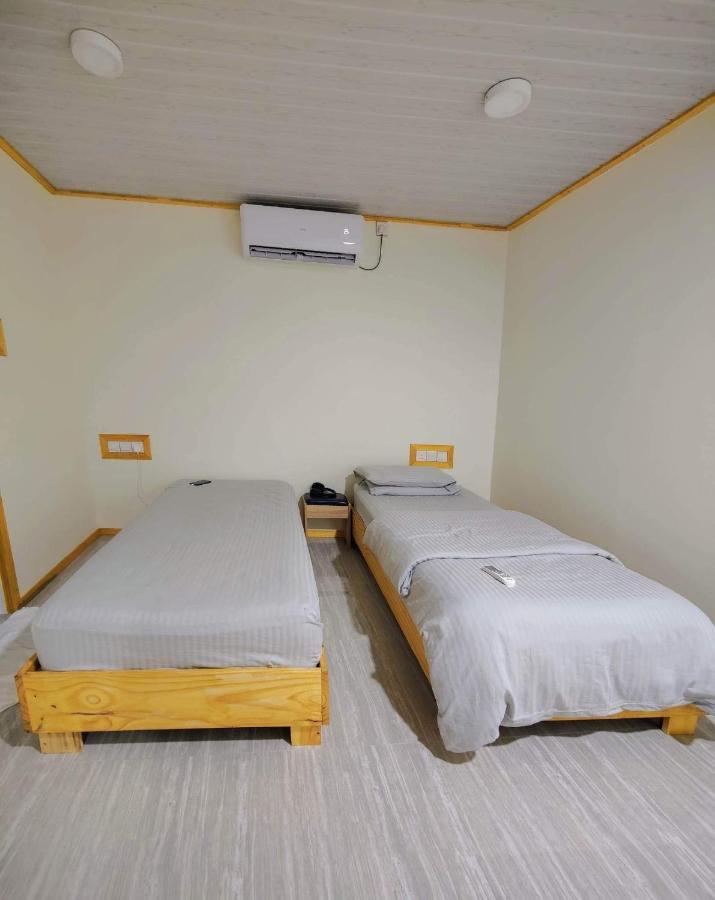 Rashuthere Maldives Rasdhoo 外观 照片