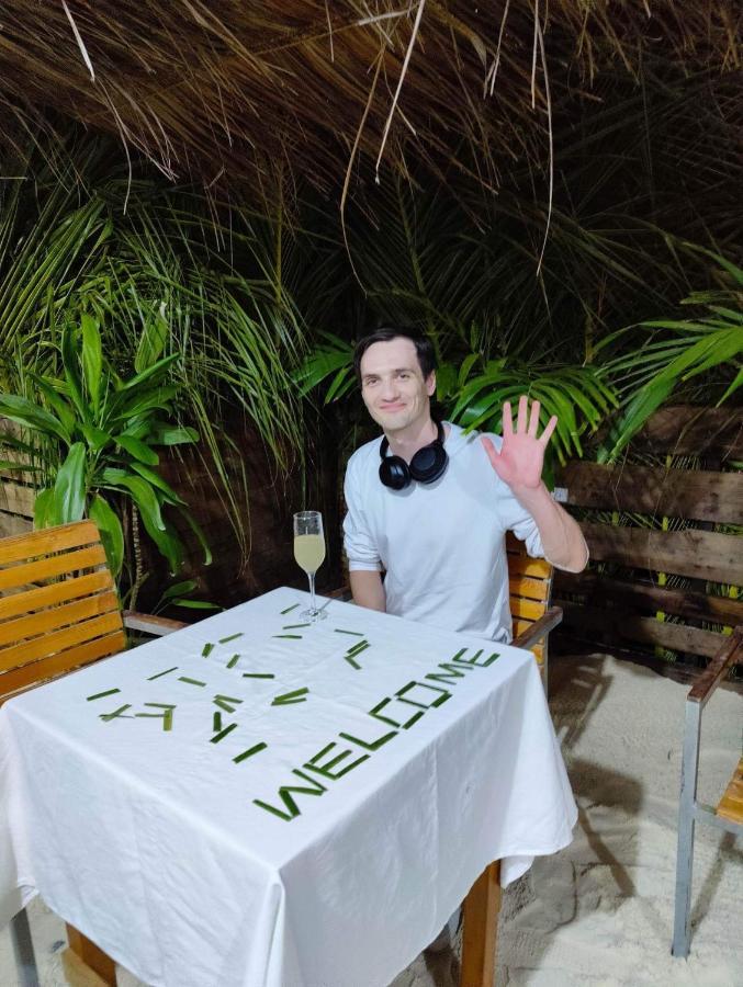 Rashuthere Maldives Rasdhoo 外观 照片
