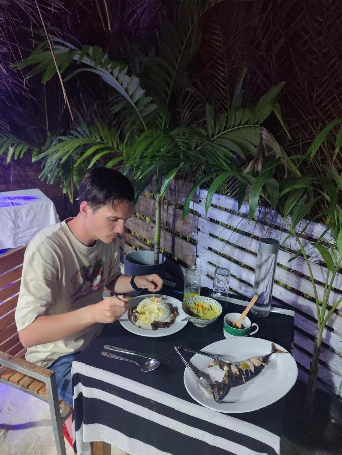 Rashuthere Maldives Rasdhoo 外观 照片
