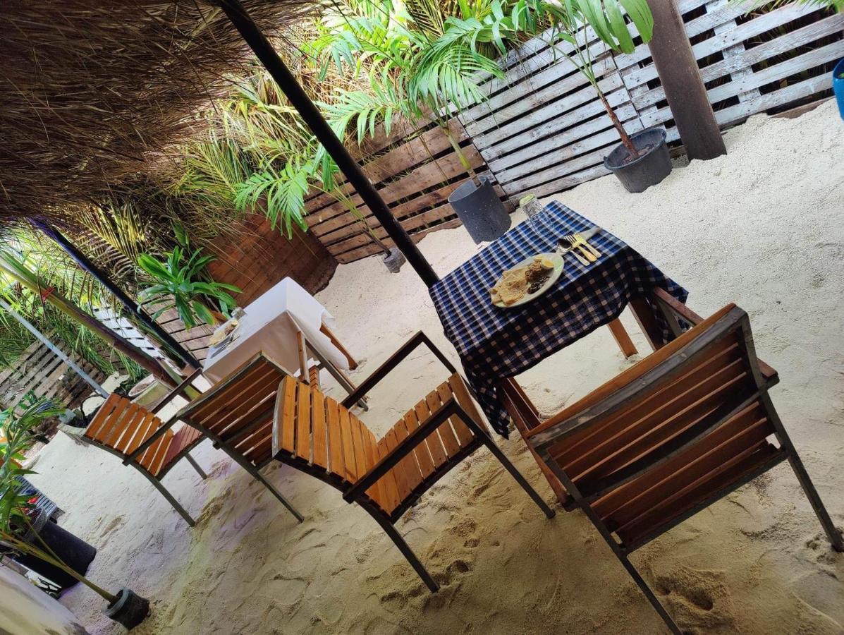 Rashuthere Maldives Rasdhoo 外观 照片